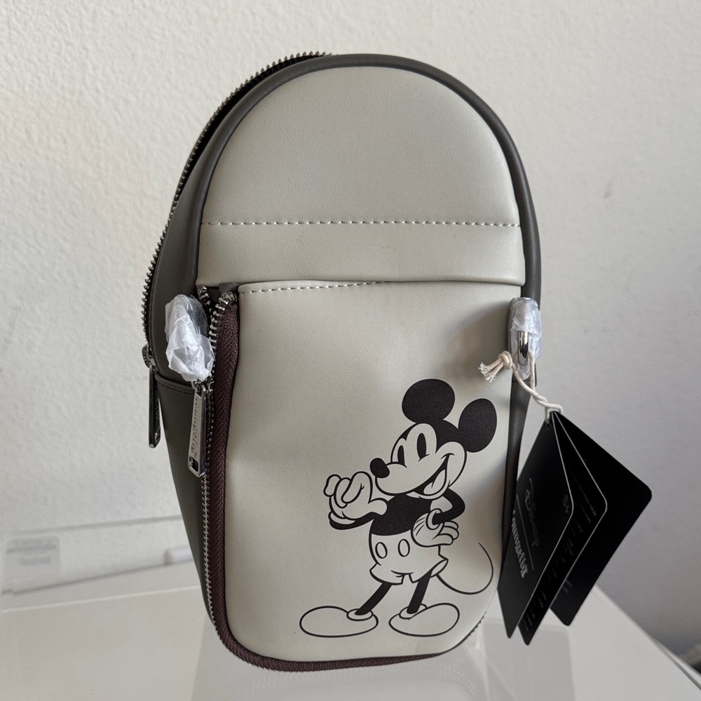 Loungefly Disney Olive and Brown Water Bottle Crossbody Bag NWT - Picture 6 of 7